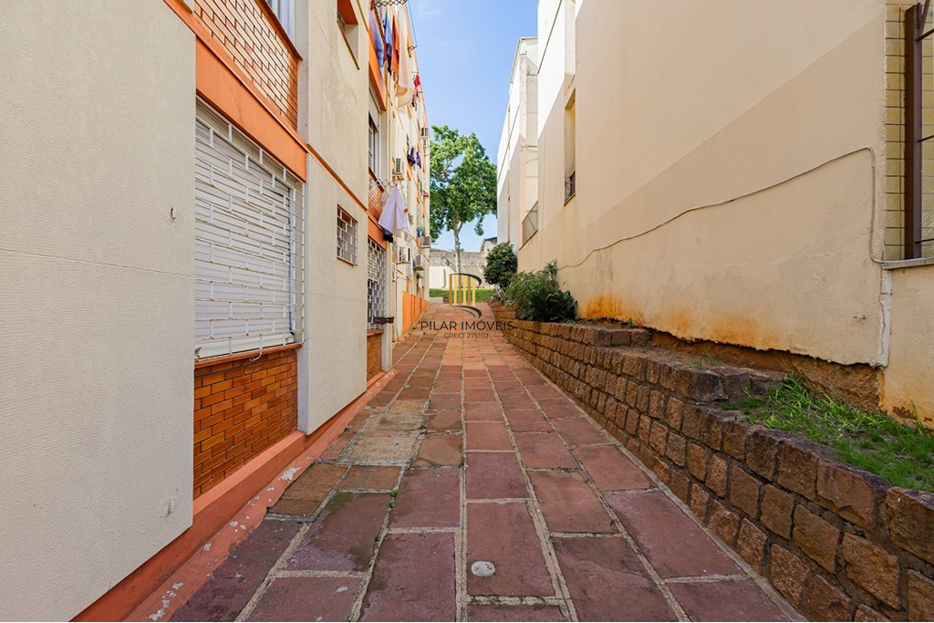 Apartamento 2 dormitórios no bairro Passo da Areia