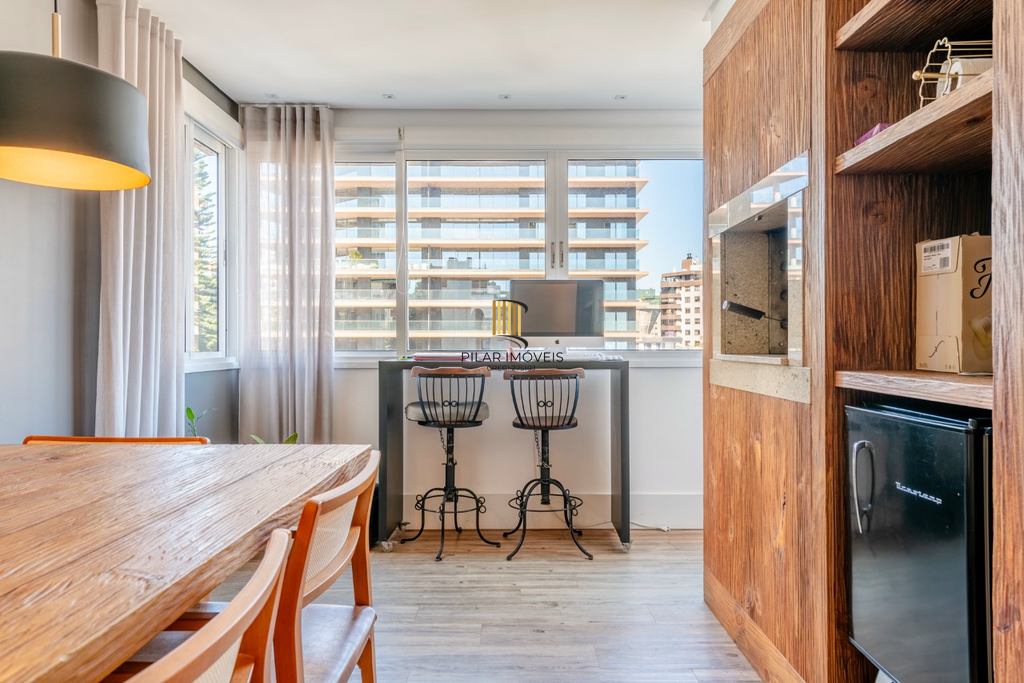 Apartamento 2 dormitórios no bairro Mont Serrat