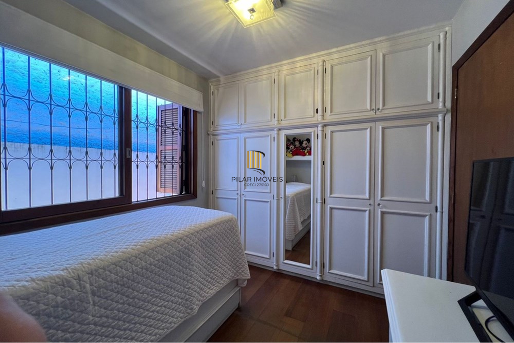 Casa 3 dormitórios no bairro Santana