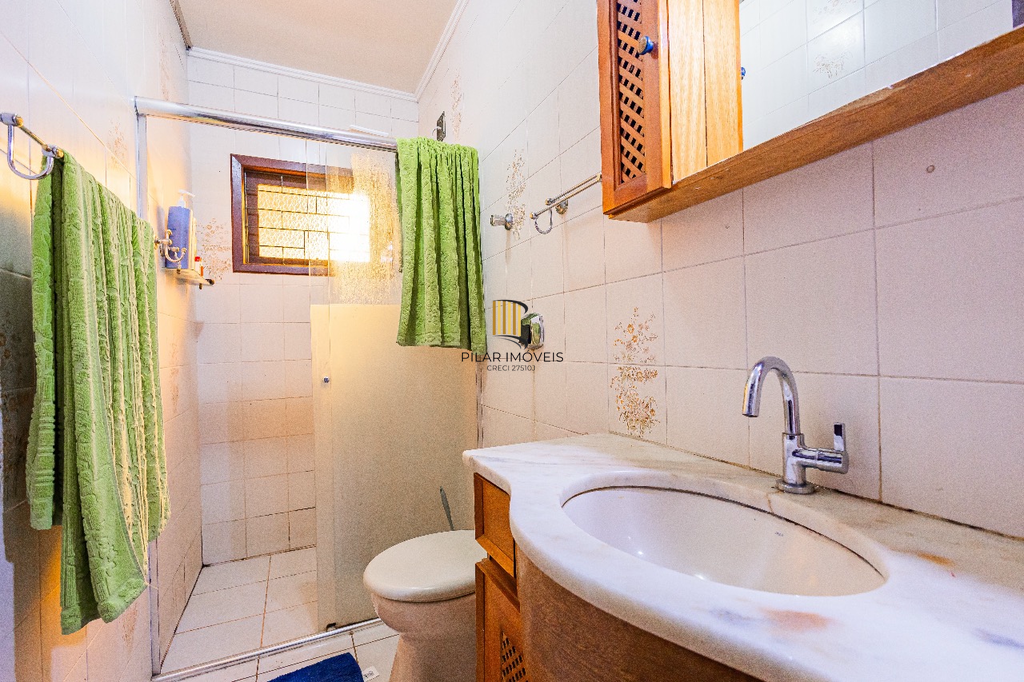 Casa 3 dormitórios no bairro Cristal