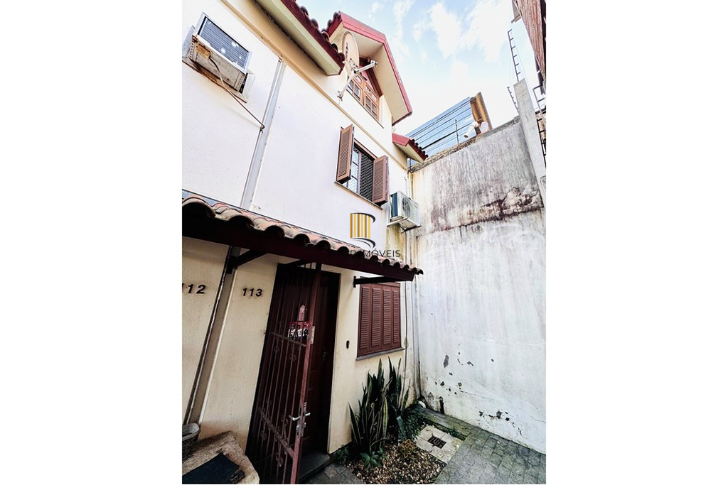 Casa de Condomínio 2 dormitórios no bairro Tristeza