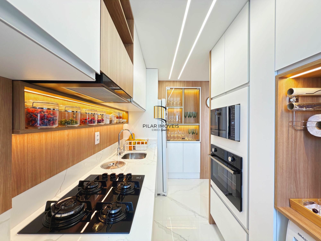 Apartamento 2 dormitórios no bairro Passo da Areia