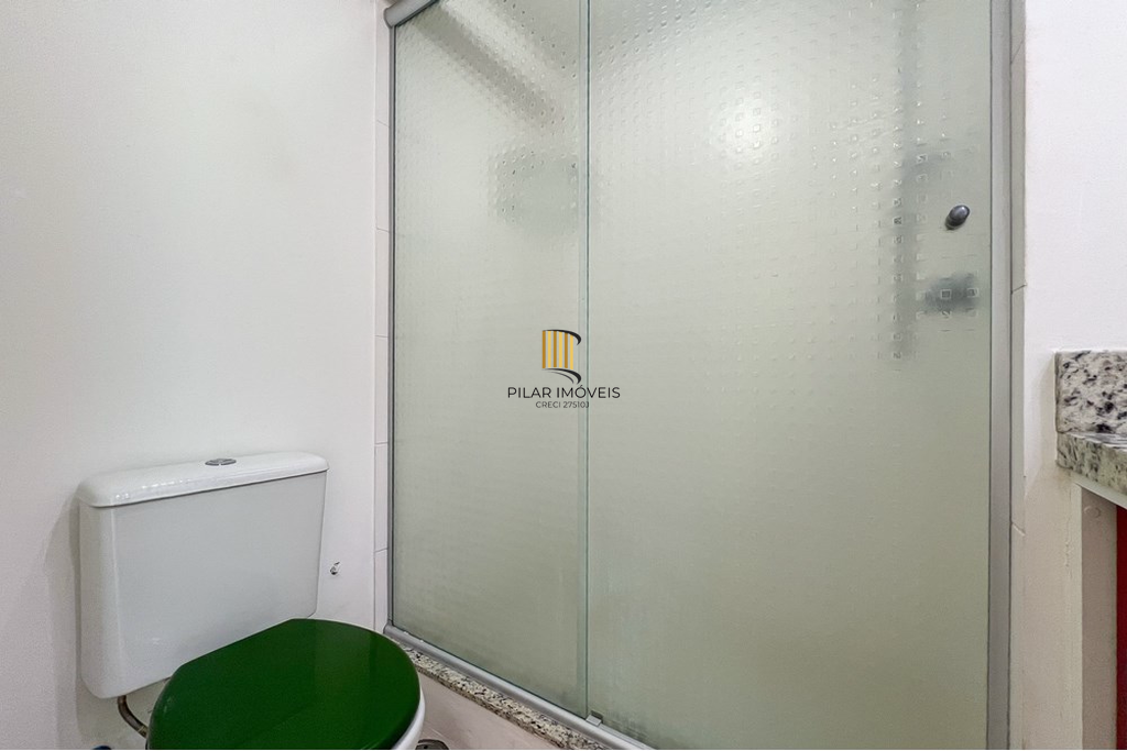 Apartamento 2 dormitórios no bairro Azenha