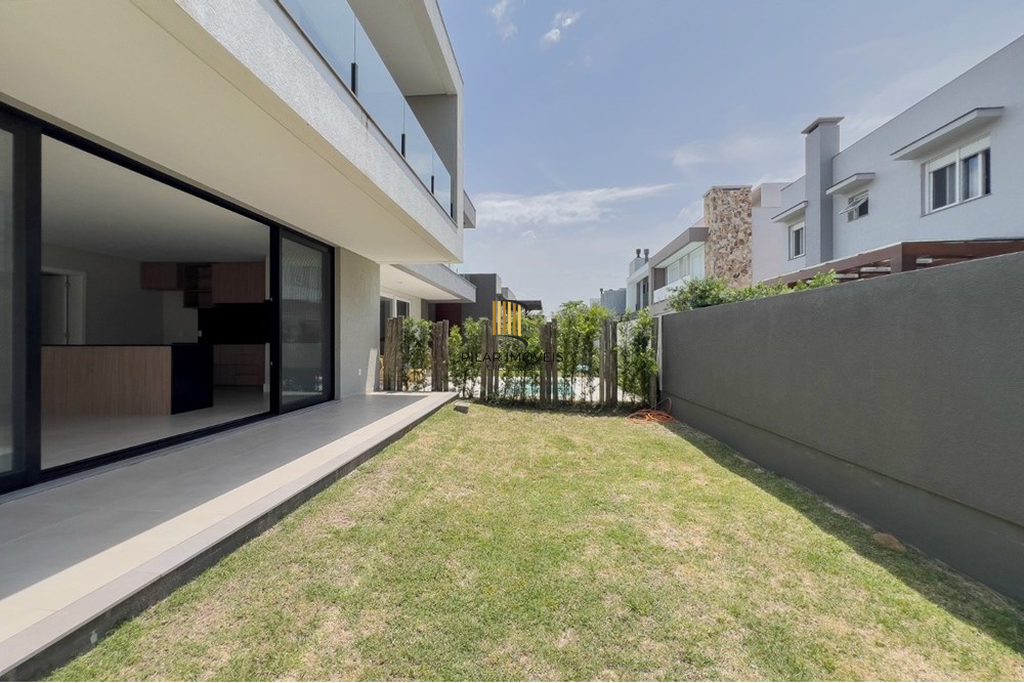 Casa de Condomínio 1 dormitório no bairro Centro