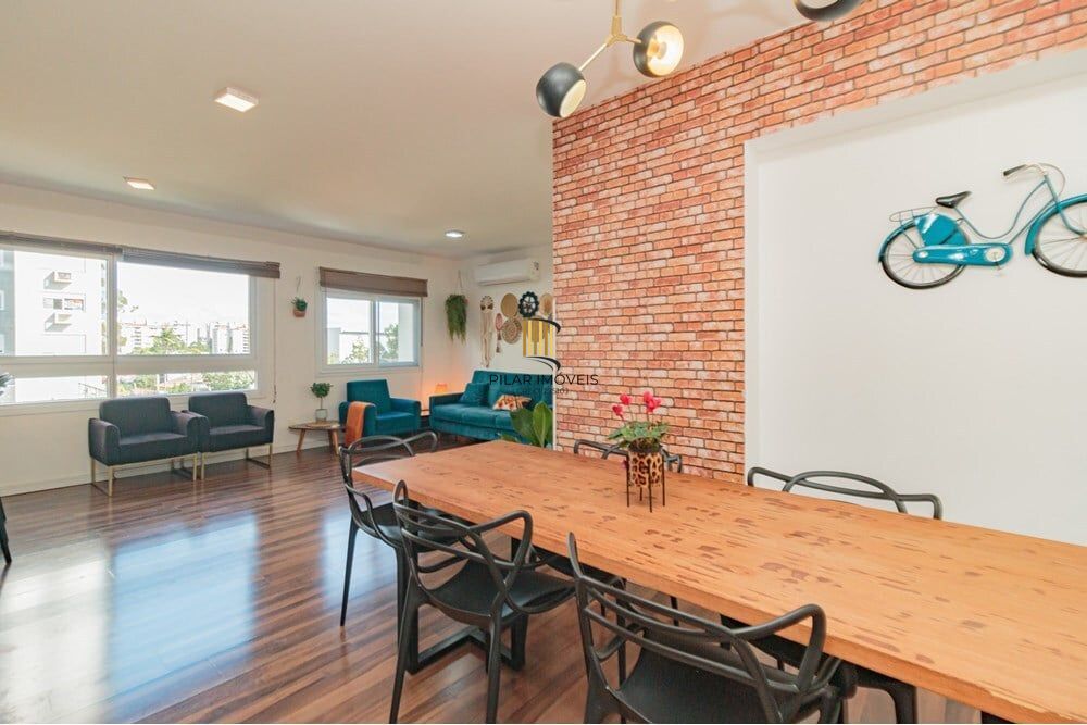 Apartamento 2 dormitórios no bairro Jardim Lindóia