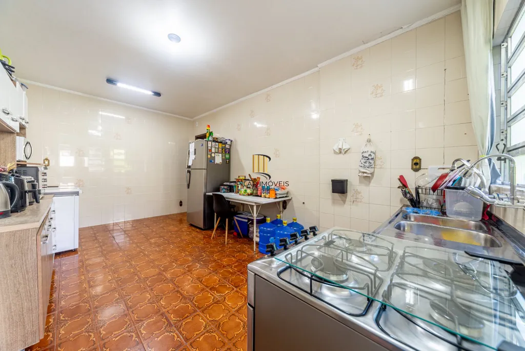 Casa 4 dormitórios no bairro Sarandi