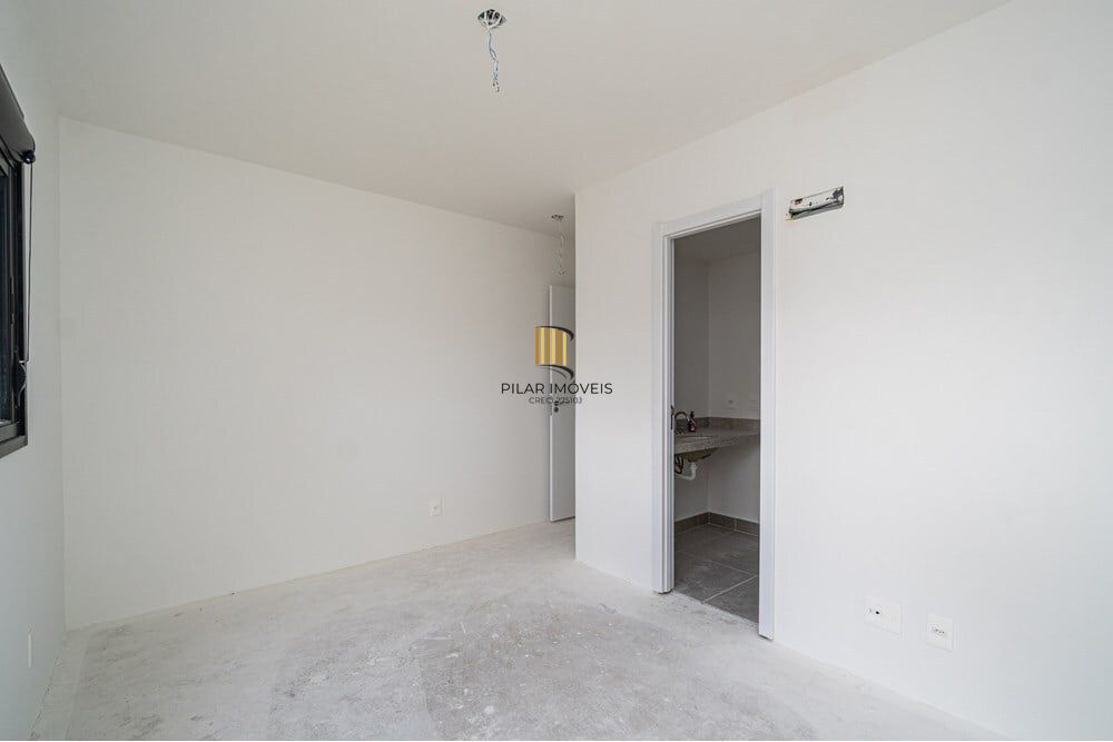 Apartamento 3 dormitórios no bairro Menino Deus