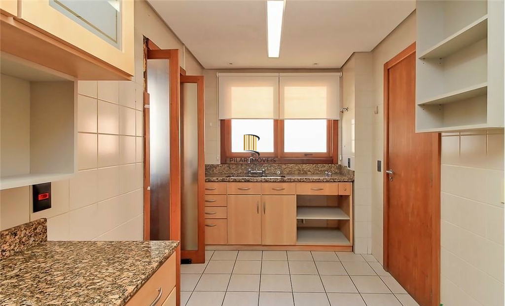 Apartamento 4 dormitórios no bairro Bela Vista