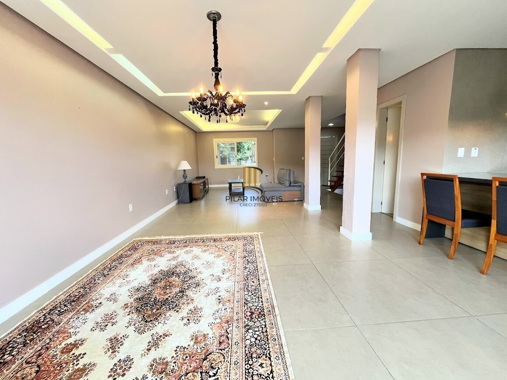Casa de Condomínio 3 dormitórios no bairro Vila Nova