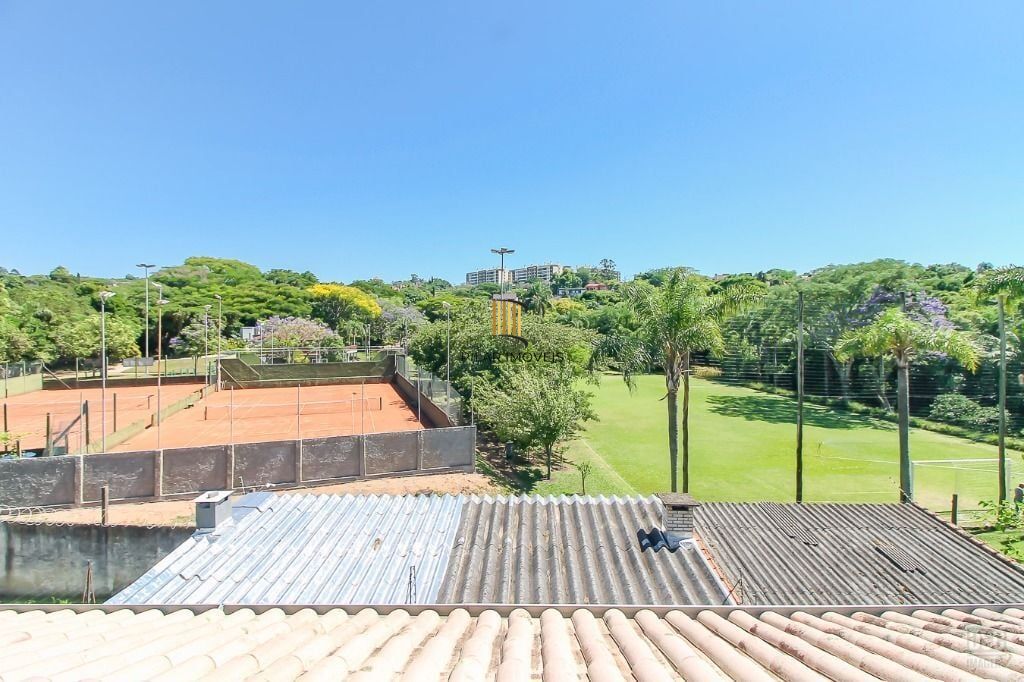 Casa 3 dormitórios no bairro Cavalhada