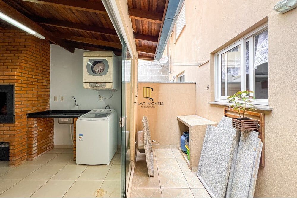 Casa de Condomínio 2 dormitórios no bairro Rio Branco