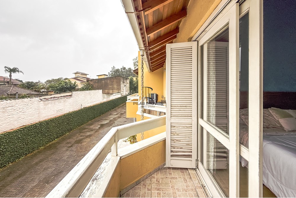 Casa 2 dormitórios no bairro Niterói