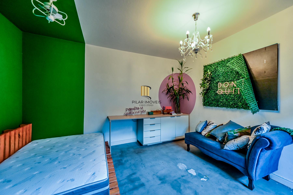 Casa 3 dormitórios no bairro Nonoai