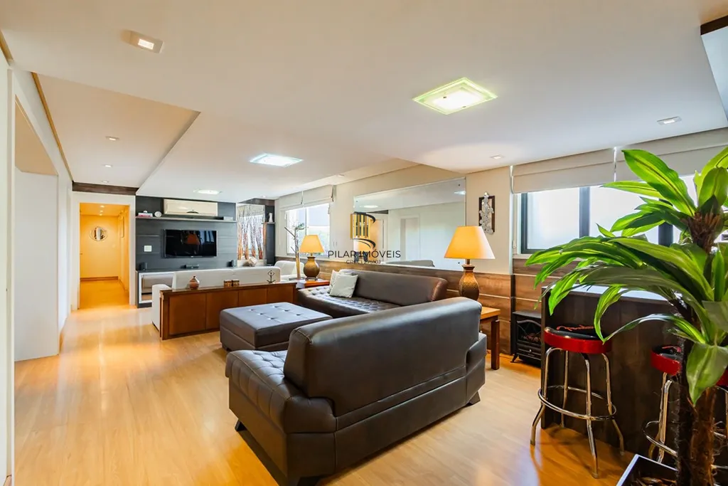 Apartamento 4 dormitórios no bairro Boa Vista