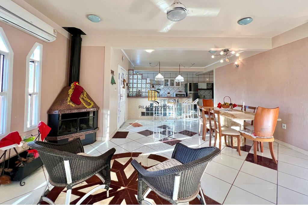 Casa 3 dormitórios no bairro Harmonia