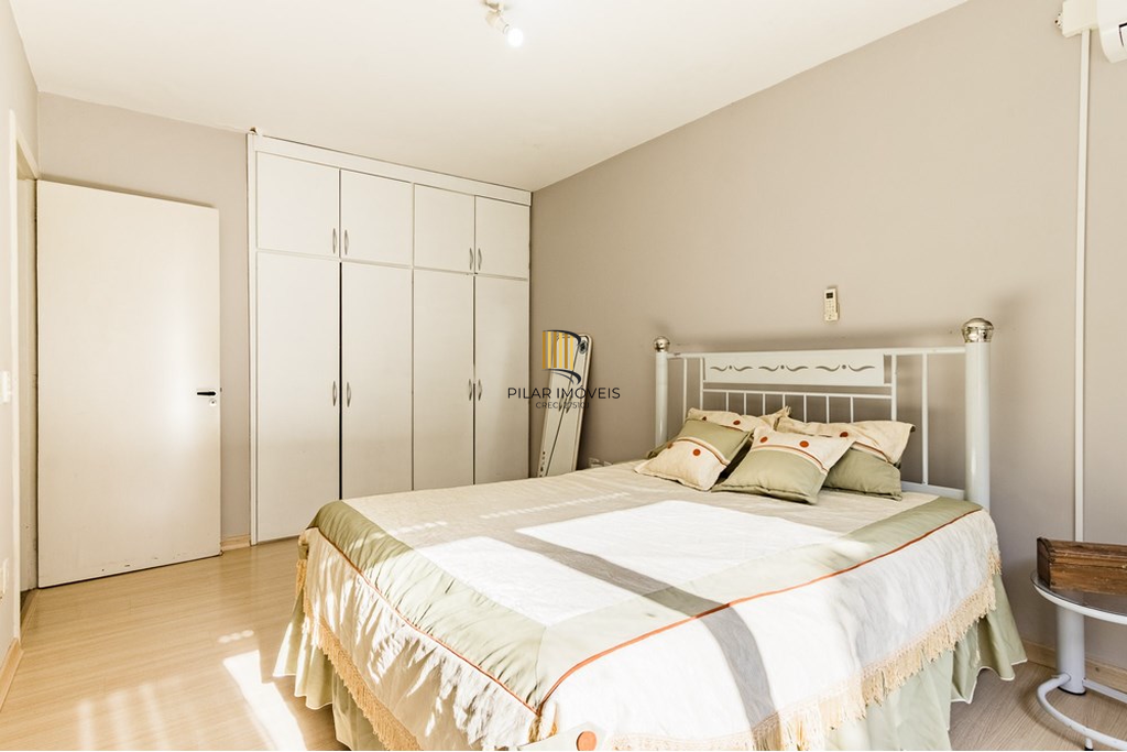 Apartamento 3 dormitórios no bairro Menino Deus