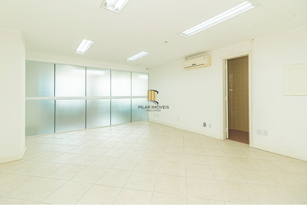 Sala Comercial no bairro Santana