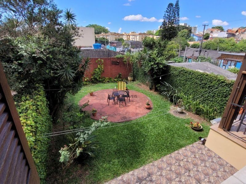 Casa 3 dormitórios no bairro Tristeza