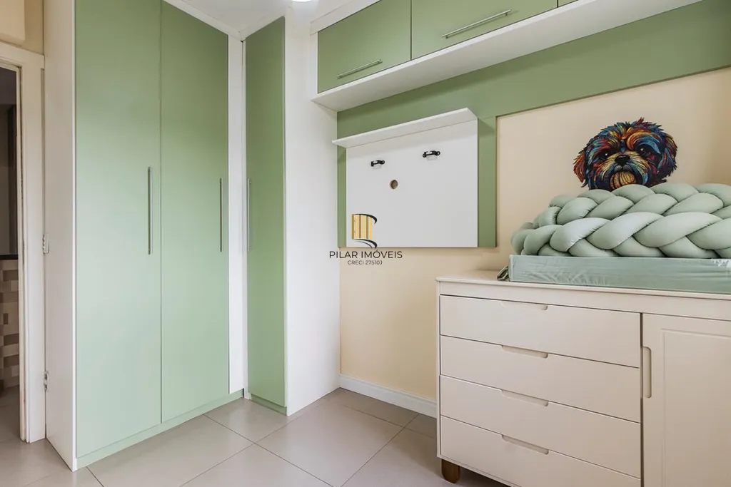 Apartamento 2 dormitórios no bairro Vila Ipiranga
