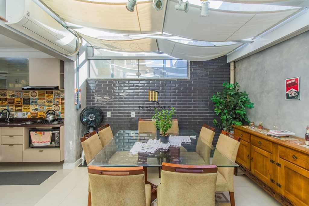 Casa 2 dormitórios no bairro Fátima