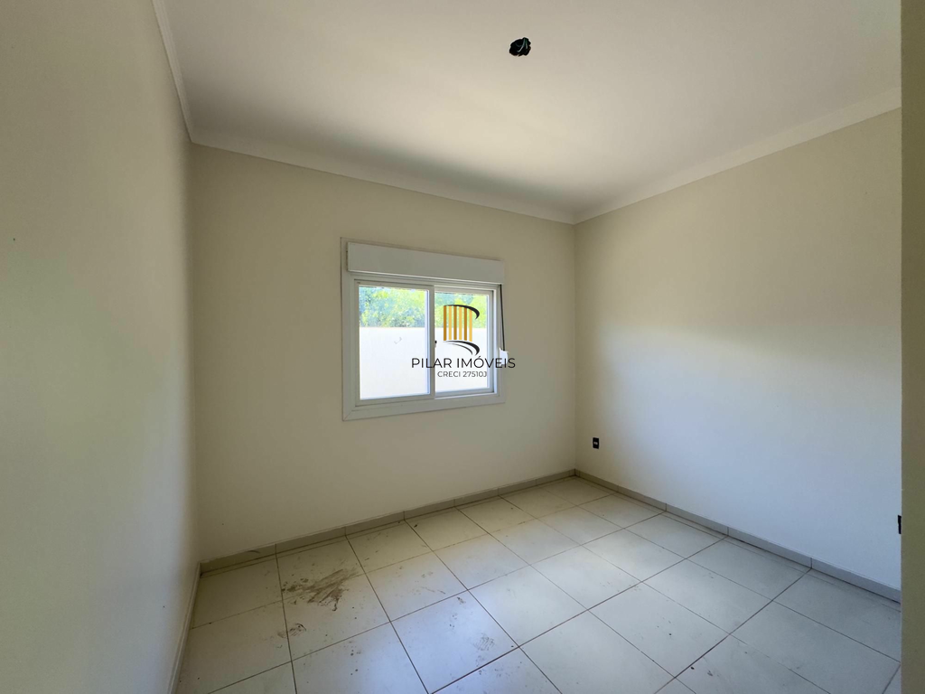 Casa de Condomínio 2 dormitórios no bairro Olaria