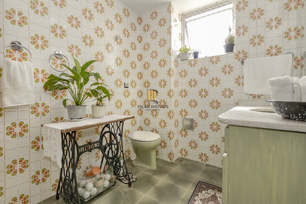 Apartamento 3 dormitórios no bairro Mont Serrat