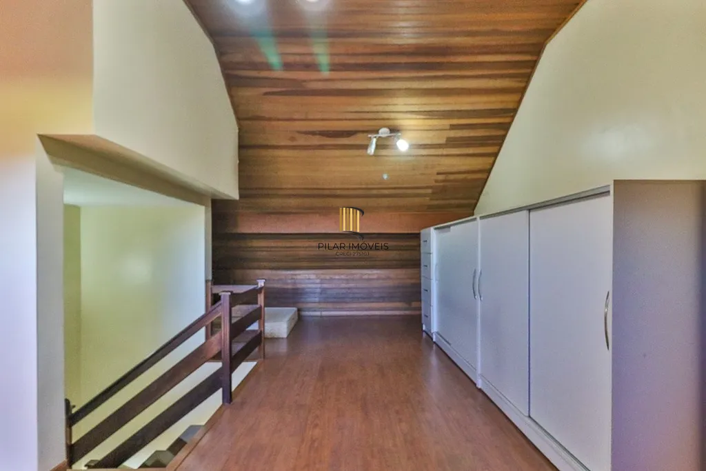 Casa 3 dormitórios no bairro Sarandi