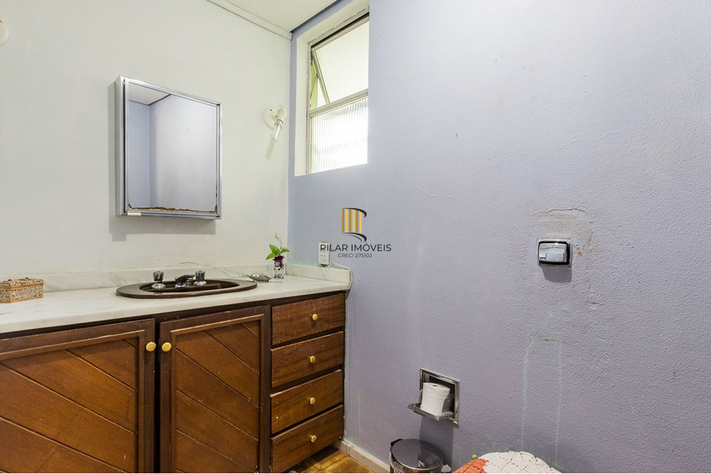 Apartamento 3 dormitórios no bairro Menino Deus