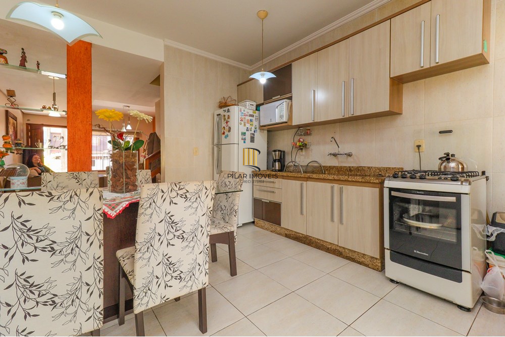 Casa 2 dormitórios no bairro Vila Nova