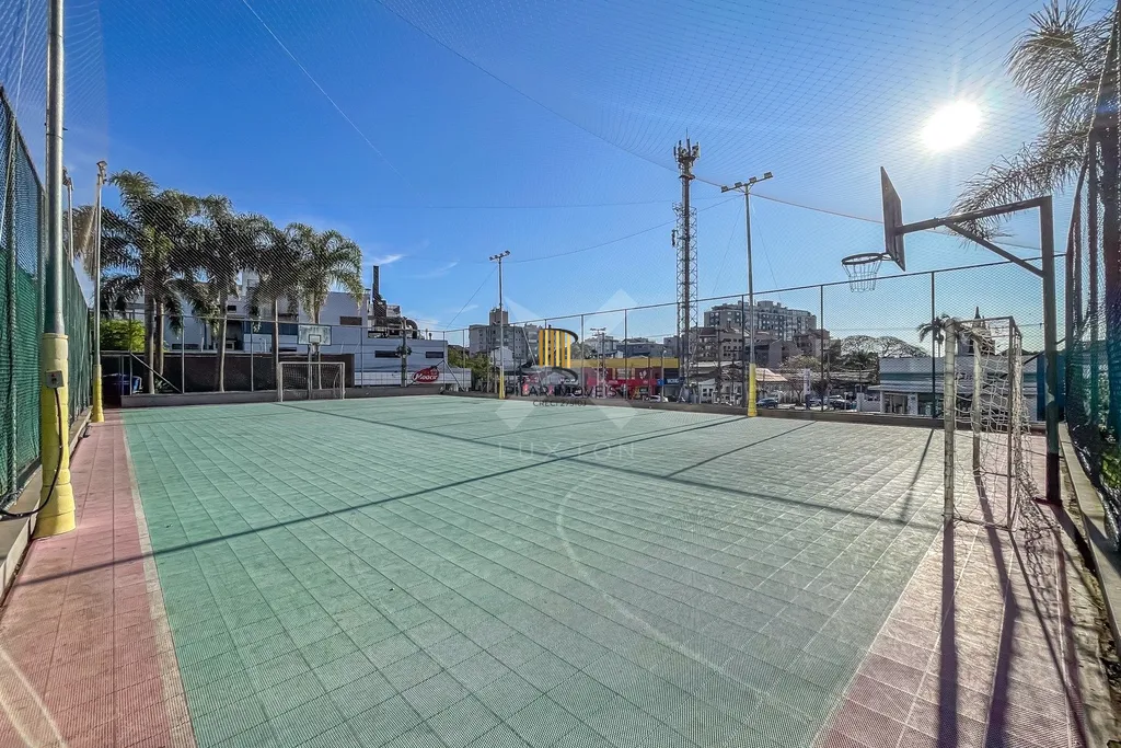 Apartamento 4 dormitórios no bairro Menino Deus