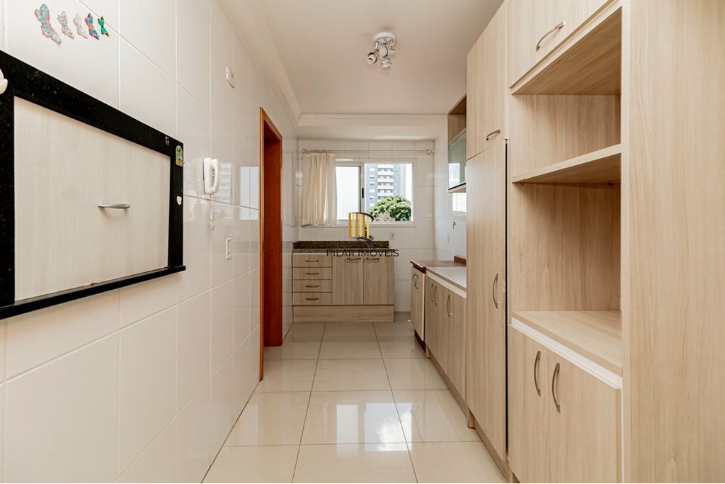 Apartamento 2 dormitórios no bairro Três Figueiras