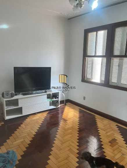 Apto de 02 dorm + dep, 02 banhos, sala, cozinha, área,  junto ao viaduto Obirici