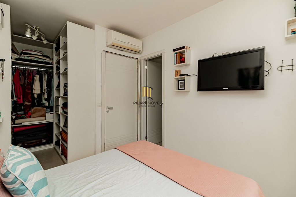 Casa 3 dormitórios no bairro Jardim Carvalho