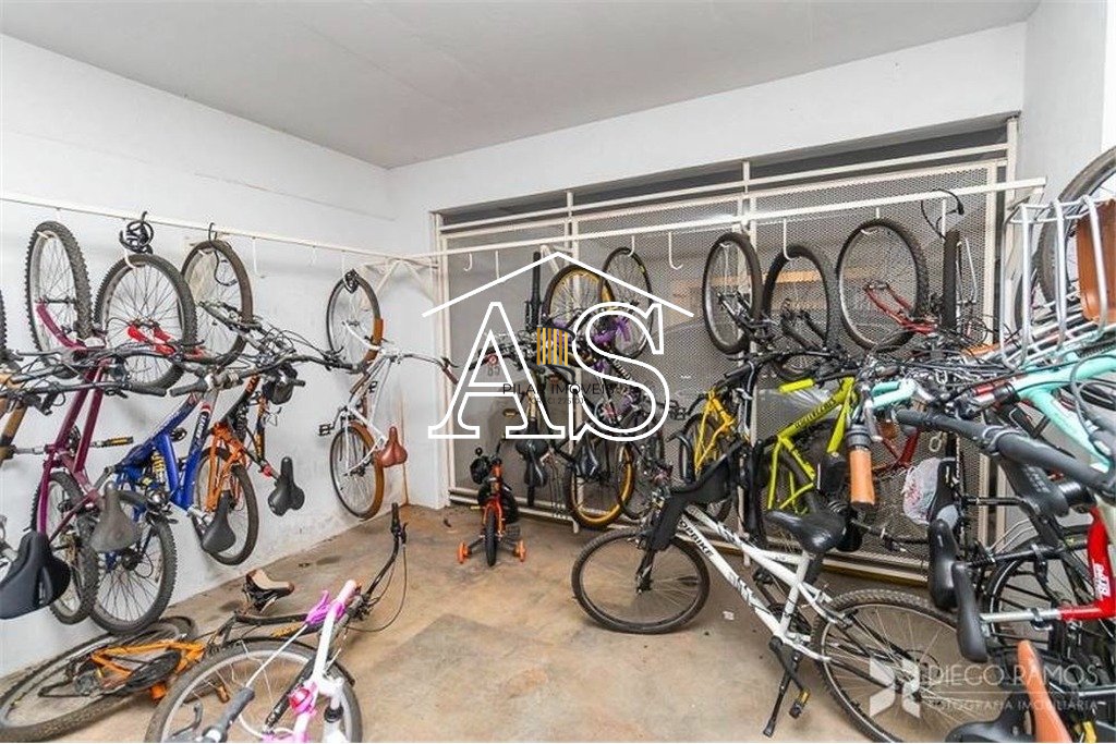 Apartamento 3 dormitórios no bairro Jardim Carvalho