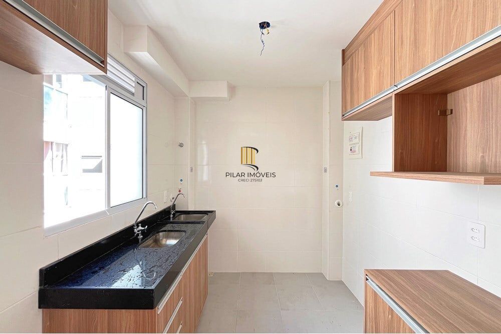 Apartamento 2 dormitórios no bairro Restinga