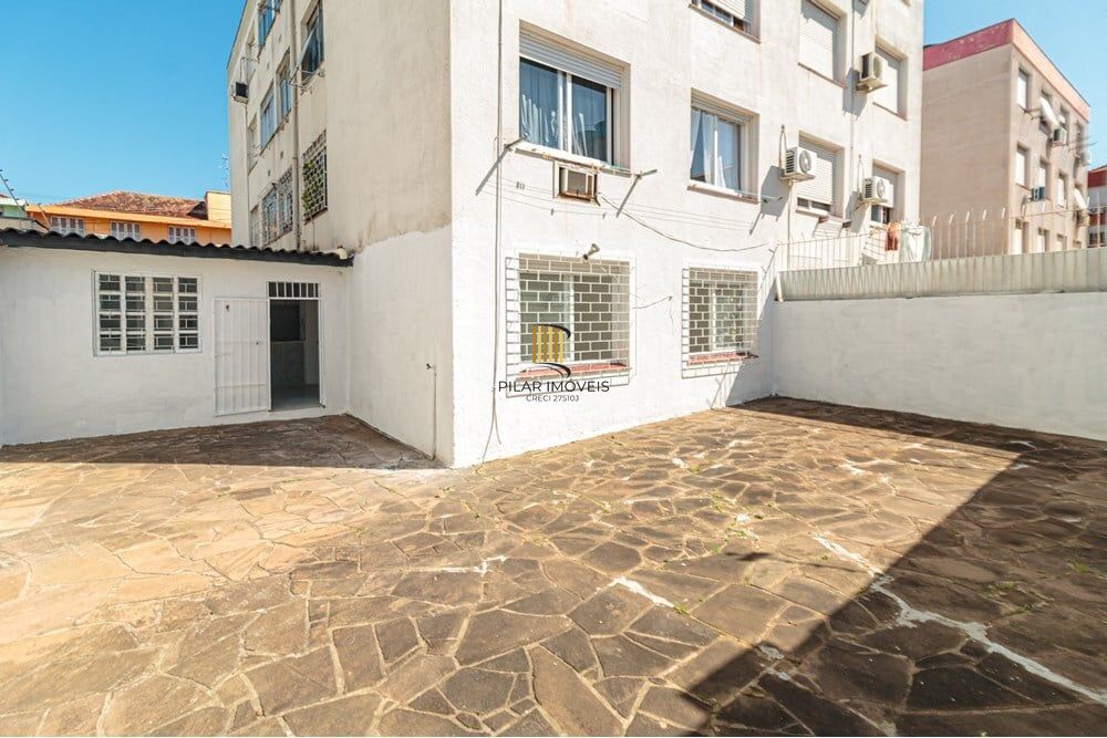 Apartamento 2 dormitórios no bairro São Sebastião