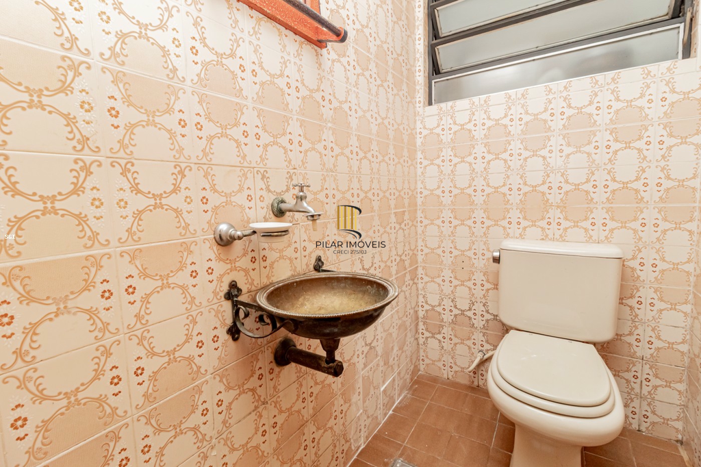 Casa 4 dormitórios no bairro Cristal