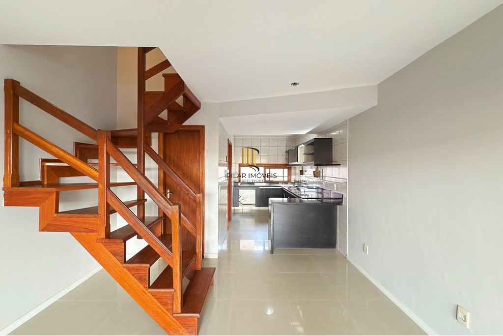 Casa de Condomínio 3 dormitórios no bairro Espírito Santo