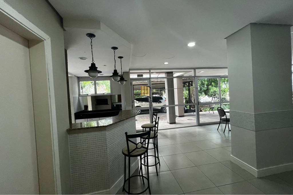 Apartamento 3 dormitórios no bairro Azenha