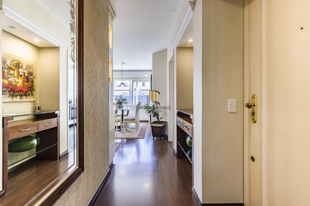 Cobertura 3 dormitórios no bairro Centro Histórico