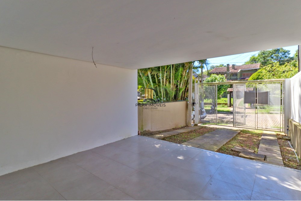 Casa 3 dormitórios no bairro Ipanema