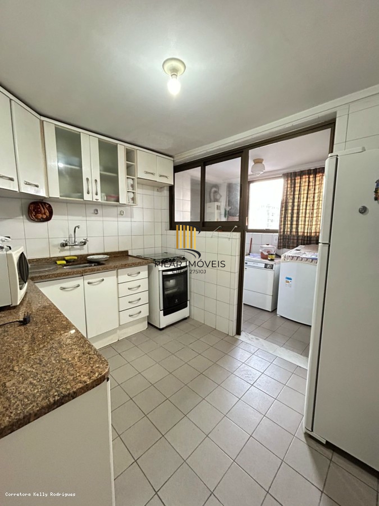 Apartamento 3 dormitórios no bairro Menino Deus