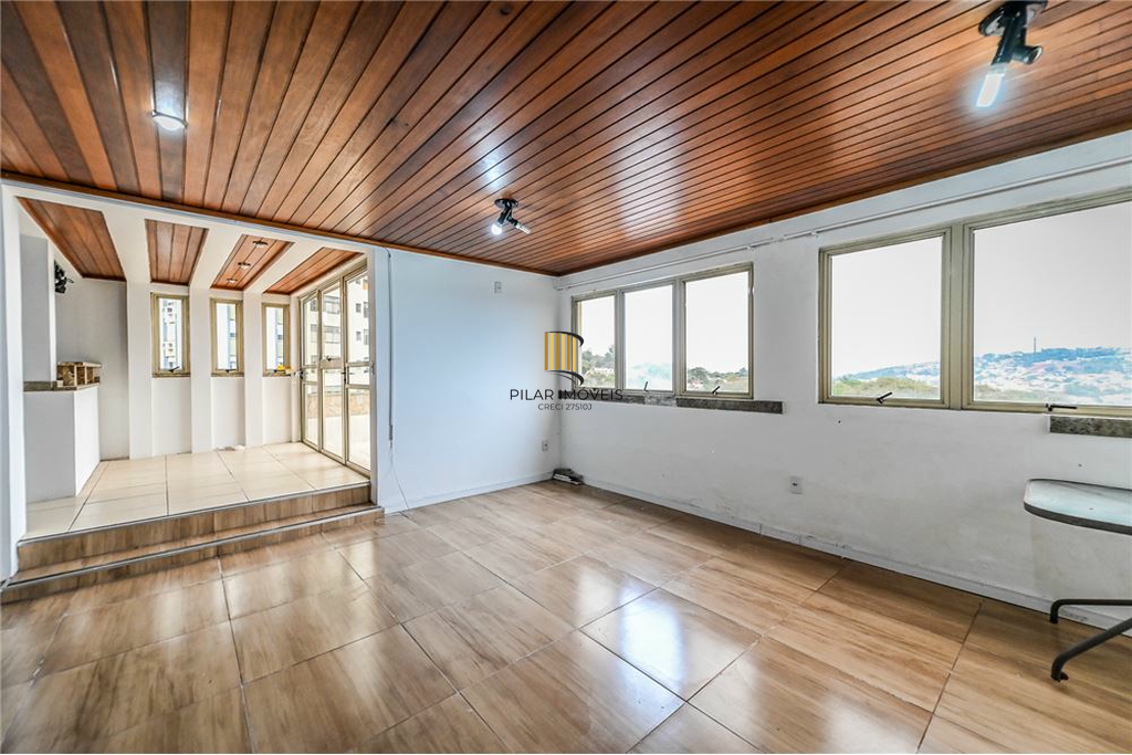 Cobertura 3 dormitórios no bairro Medianeira