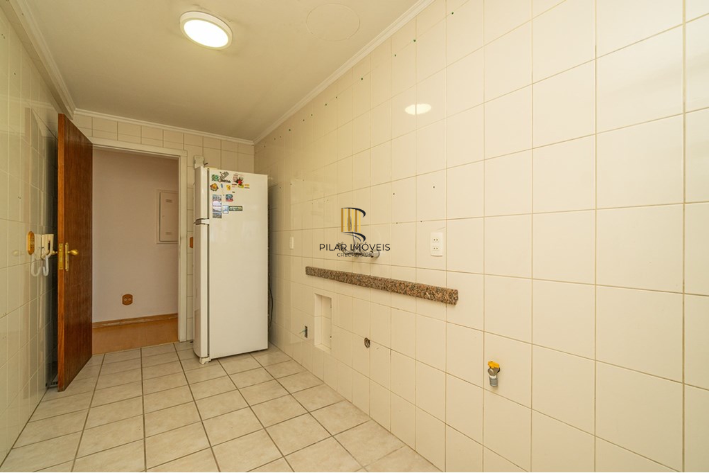 Apartamento 3 dormitórios no bairro Menino Deus