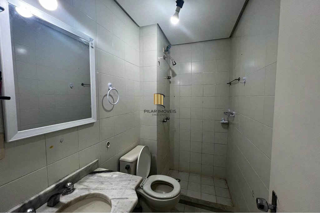 Apartamento 3 dormitórios no bairro Azenha