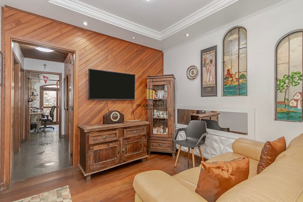 Casa 4 dormitórios no bairro Passo da Areia