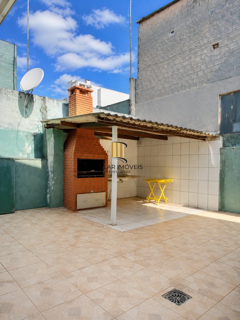 Casa 3 dormitórios no bairro Auxiliadora