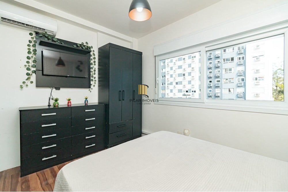 Apartamento 2 dormitórios no bairro Jardim Lindóia