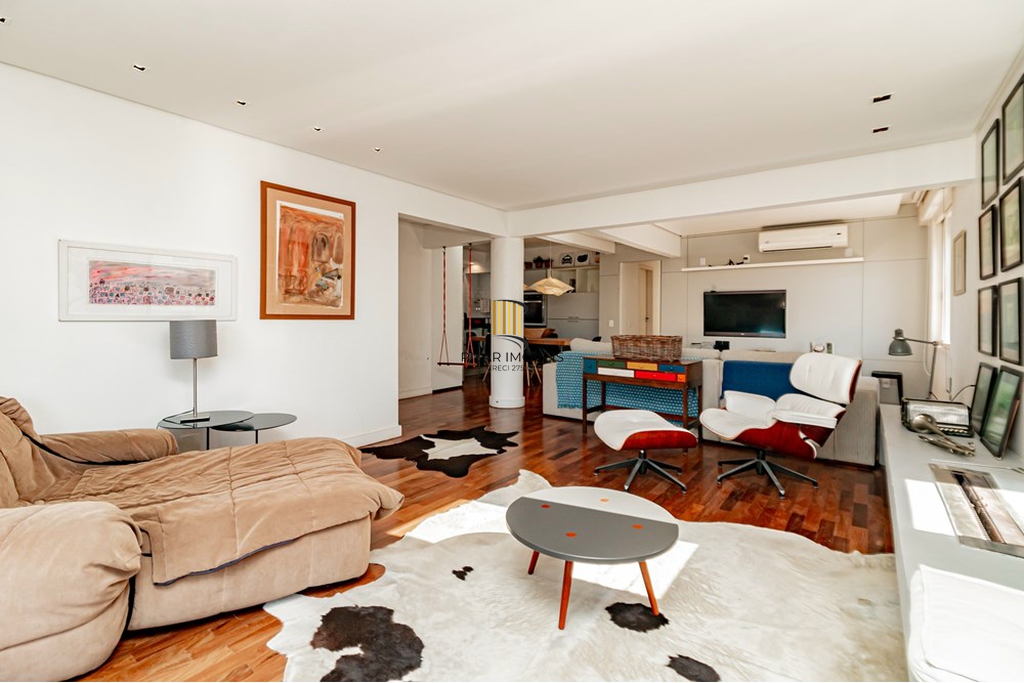 Apartamento 2 dormitórios no bairro Moinhos de Vento