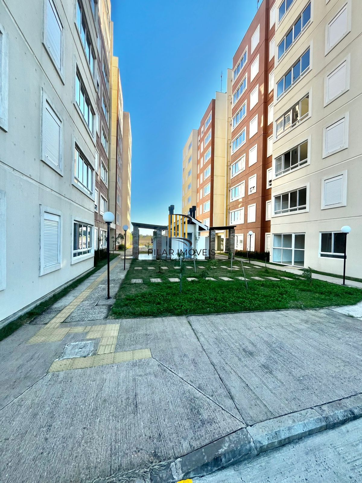 Apto 02 dorm com vaga, térreo, Pq Santa Fé, 50 m², aceita financiamento e FGTS
